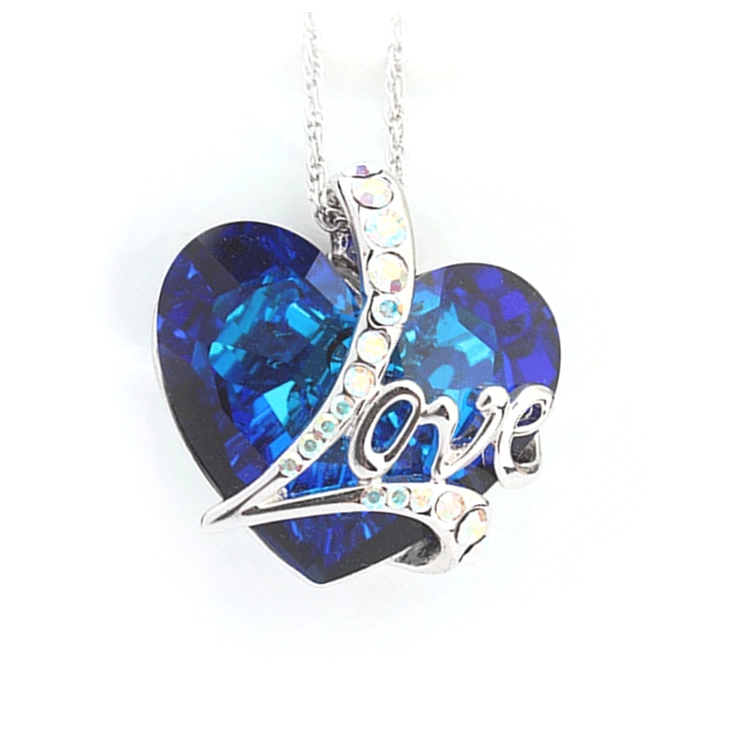 Szív alakú kék kristály medál "Love" felirattal és nyaklánccal (0361247AE44)