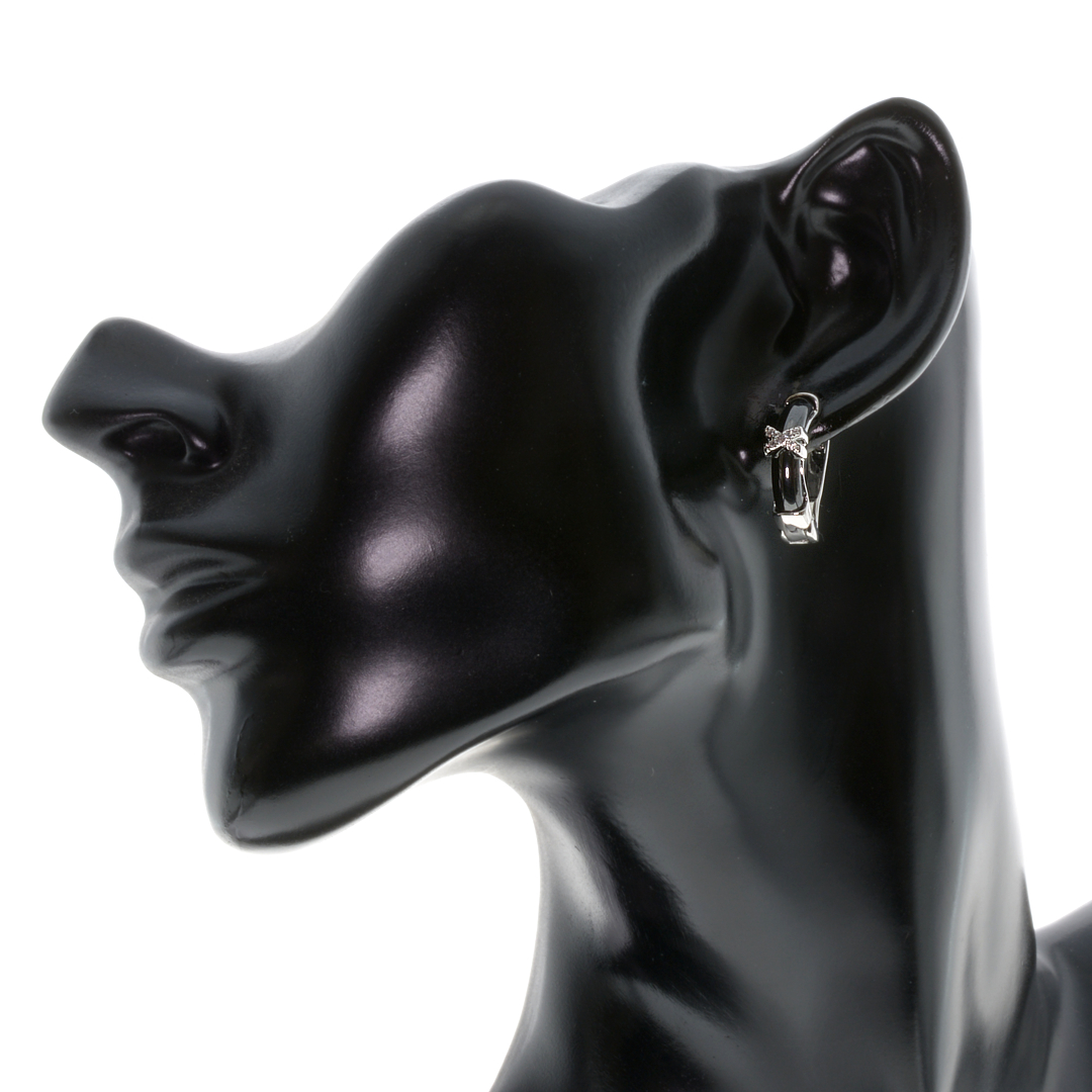 Orosz záras, íves nemesacél fülbevaló X alakú mintával és cirkónia drágakövekkel (3112021SC00)