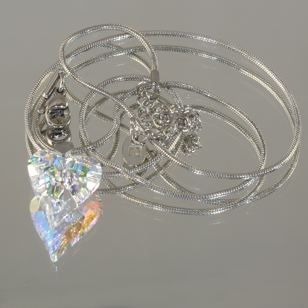 Nemesacél kígyólánc szív alakú Swarovski kristály medállal (3343001BA09)